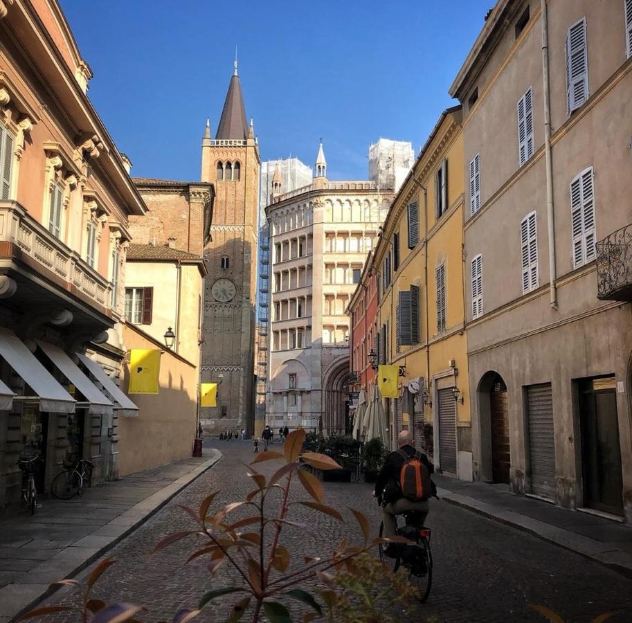 Parma Borgo Antico I I I Free Privat Parking Exterior photo